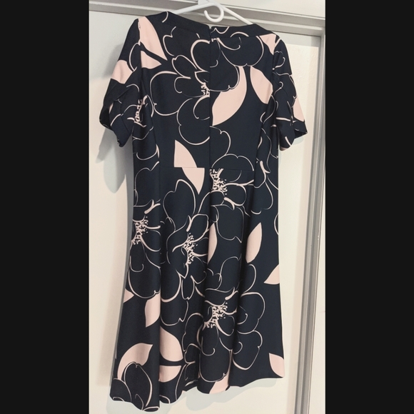 NWOT DKNY Bateau Neck Dress - Picture 3 of 5